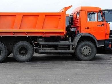 Самосвал Камаз-6520
