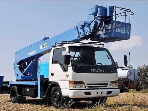 Аренда автовышки «Isuzu» с водителем компания «Аренда Спецтехники»