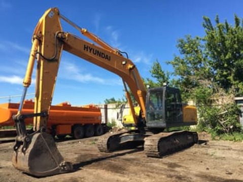 Аренда гусеничного экскаватора Hyundai R 250-7 компания «Аренда Спецтехники»