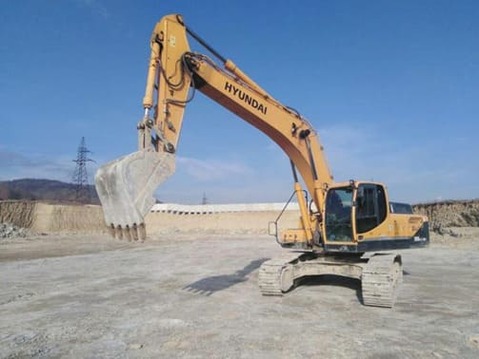 Гусеничный экскаватор «Hyundai R 300-9s»