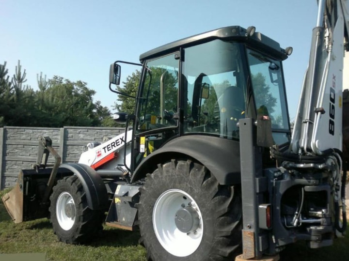 Экскаватор-погрузчик «Terex 860» компания «Аренда Спецтехники»