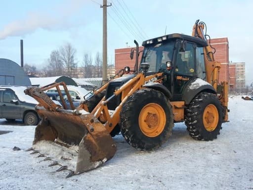 Экскаватор-погрузчик «Case 695R» 