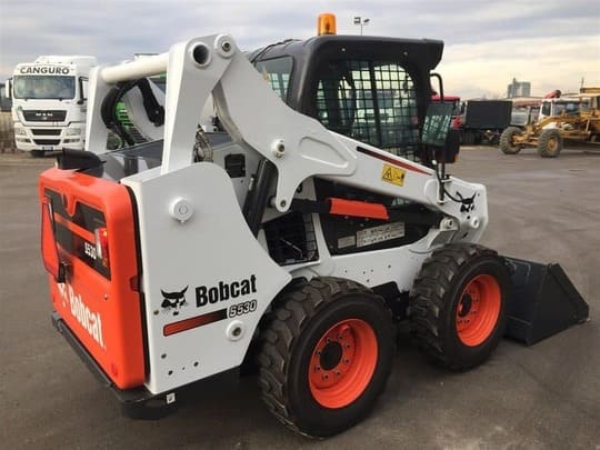 мини-погрузчик Bobcat S530 в аренду