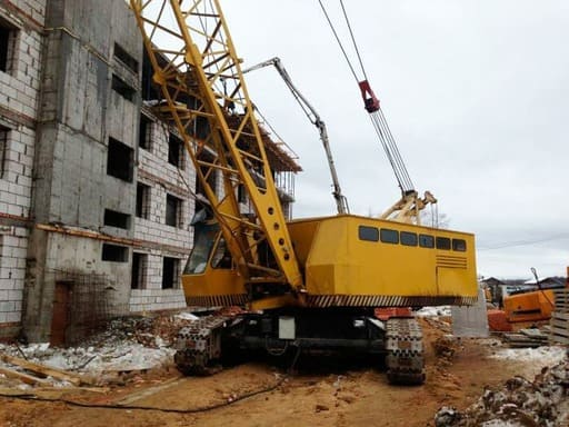 Гусеничный кран СГК 40-63тонны