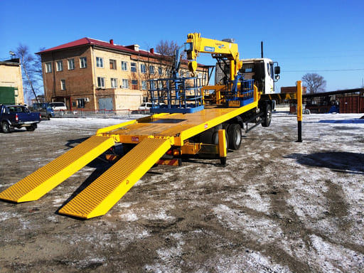 Грузовой манипулятор 20-тонный