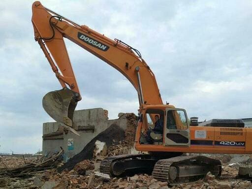 Гусеничный экскаватор Doosan 420 LCV Гусеничный экскаватор Doosan 420 LCV