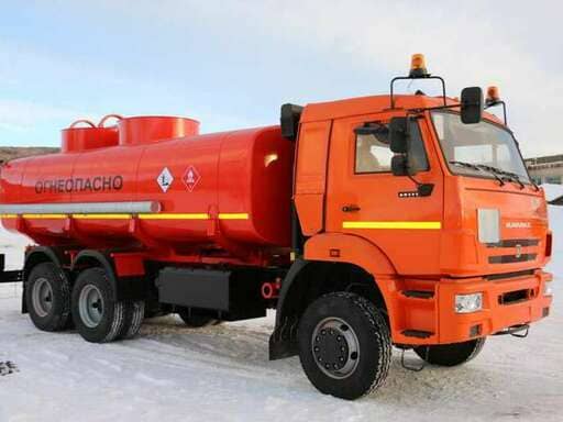 Бензовоз КАМАЗ-65111