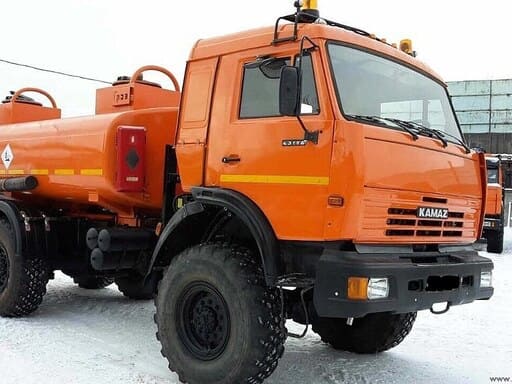 Бензовоз КАМАЗ-43118