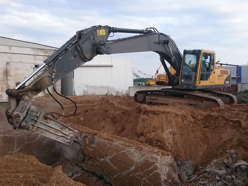 Демонтаж фундамента