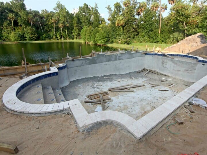 Строительство бассейнов