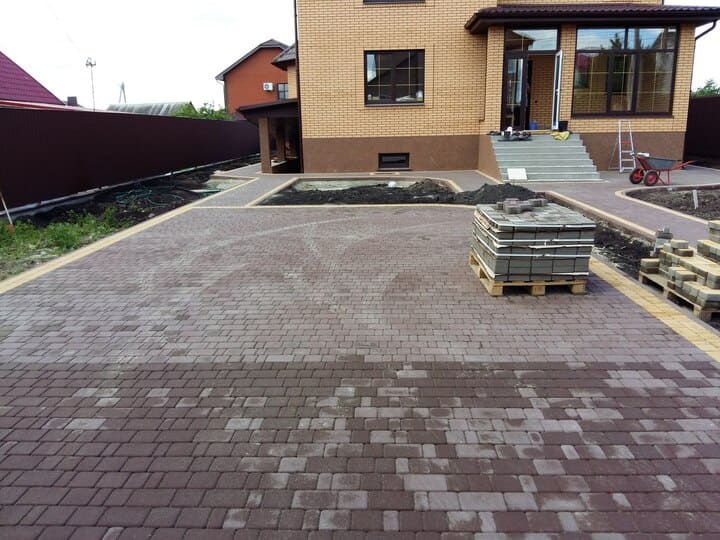 Укладка брусчатки