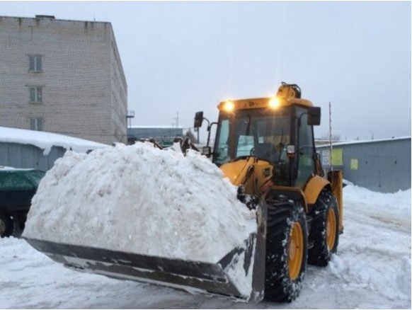 Вывоз и уборка снега
