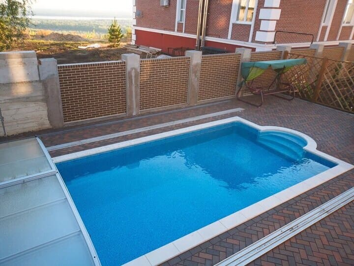 Строительство открытых бассейнов